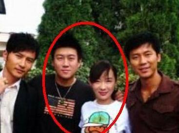 揭黄奕情史：学生时代曾认香港富商做干爹