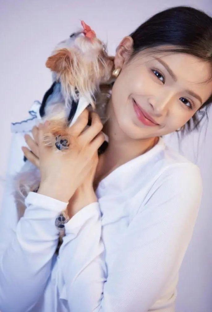 太可惜！《无忧渡》女演员夏依丹已去世，年仅24岁